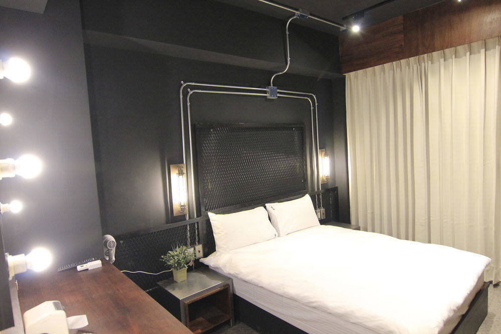 Loft Hostel Fengjia Taichung Eksteriør billede