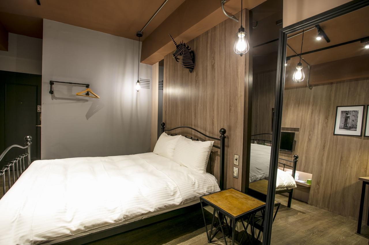 Loft Hostel Fengjia Taichung Eksteriør billede
