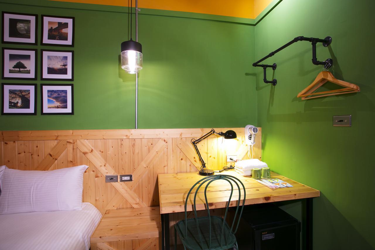 Loft Hostel Fengjia Taichung Eksteriør billede