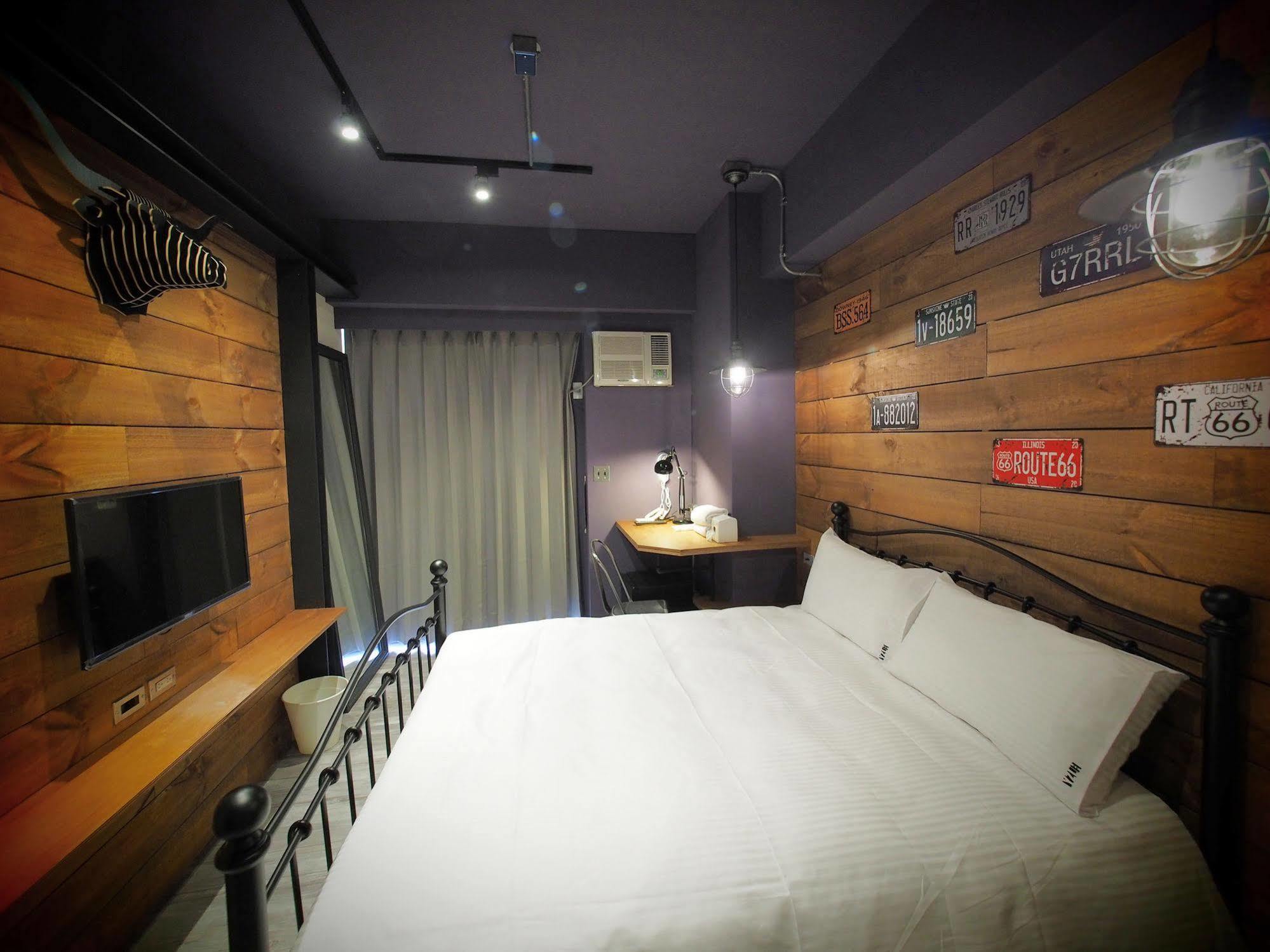 Loft Hostel Fengjia Taichung Eksteriør billede
